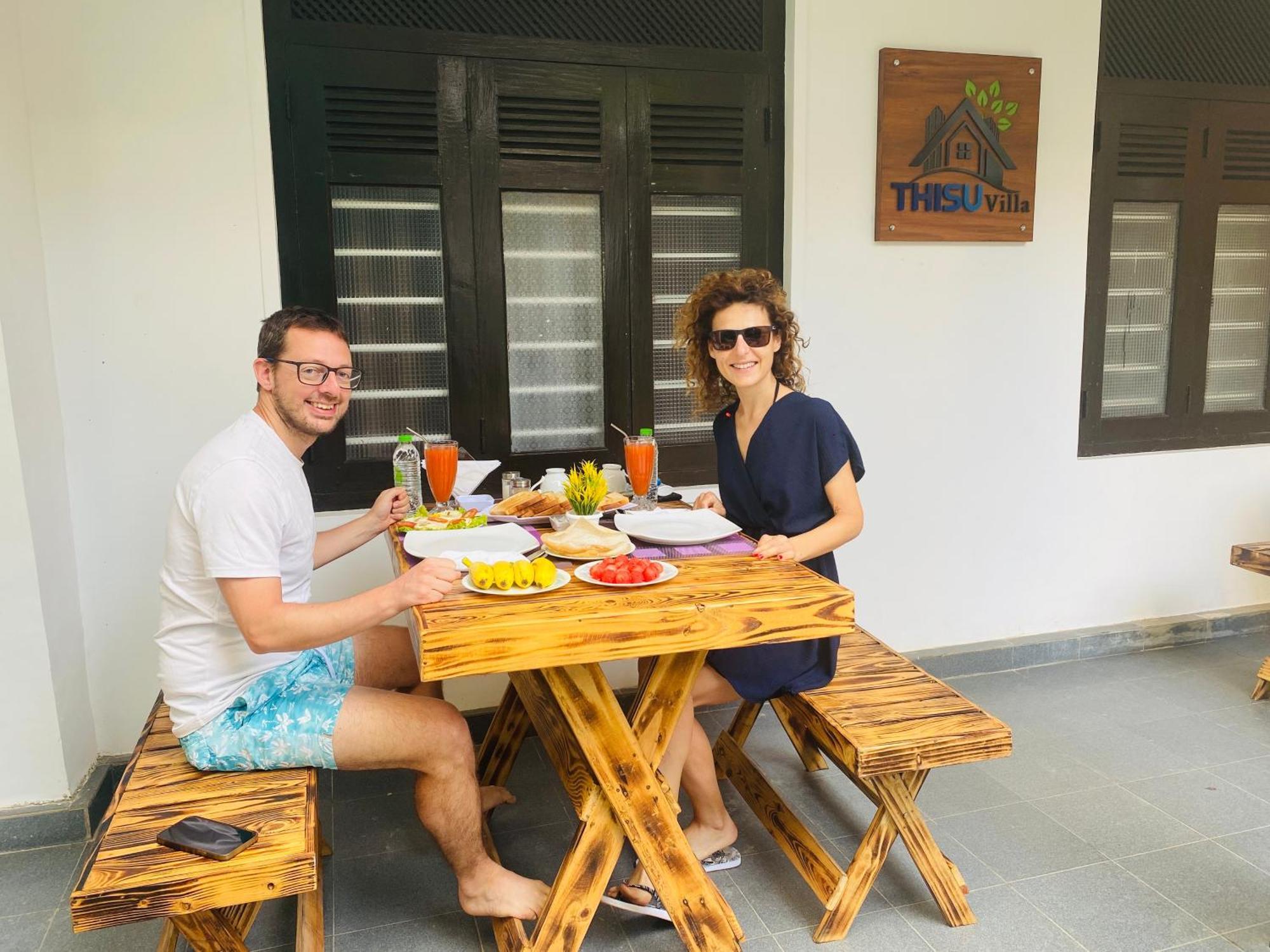 ديكويلاّ تين Thisu Villa المظهر الخارجي الصورة